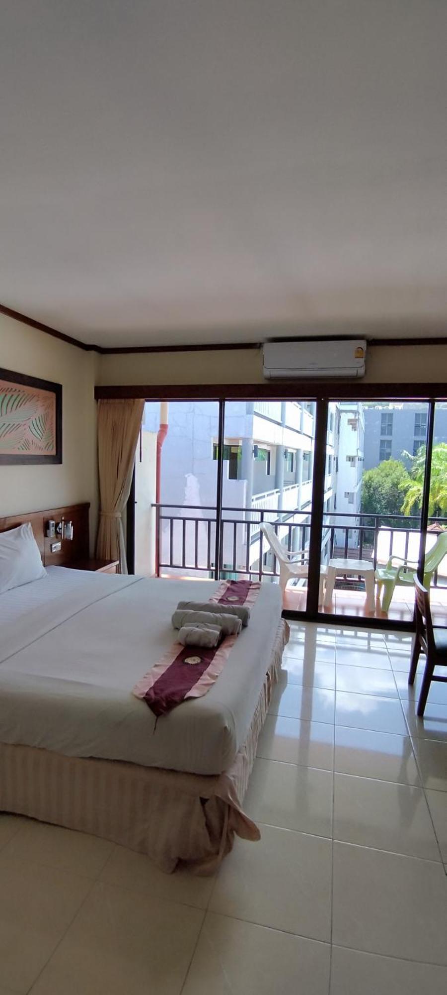 Outdoor Inn Kata Hotel Екстер'єр фото
