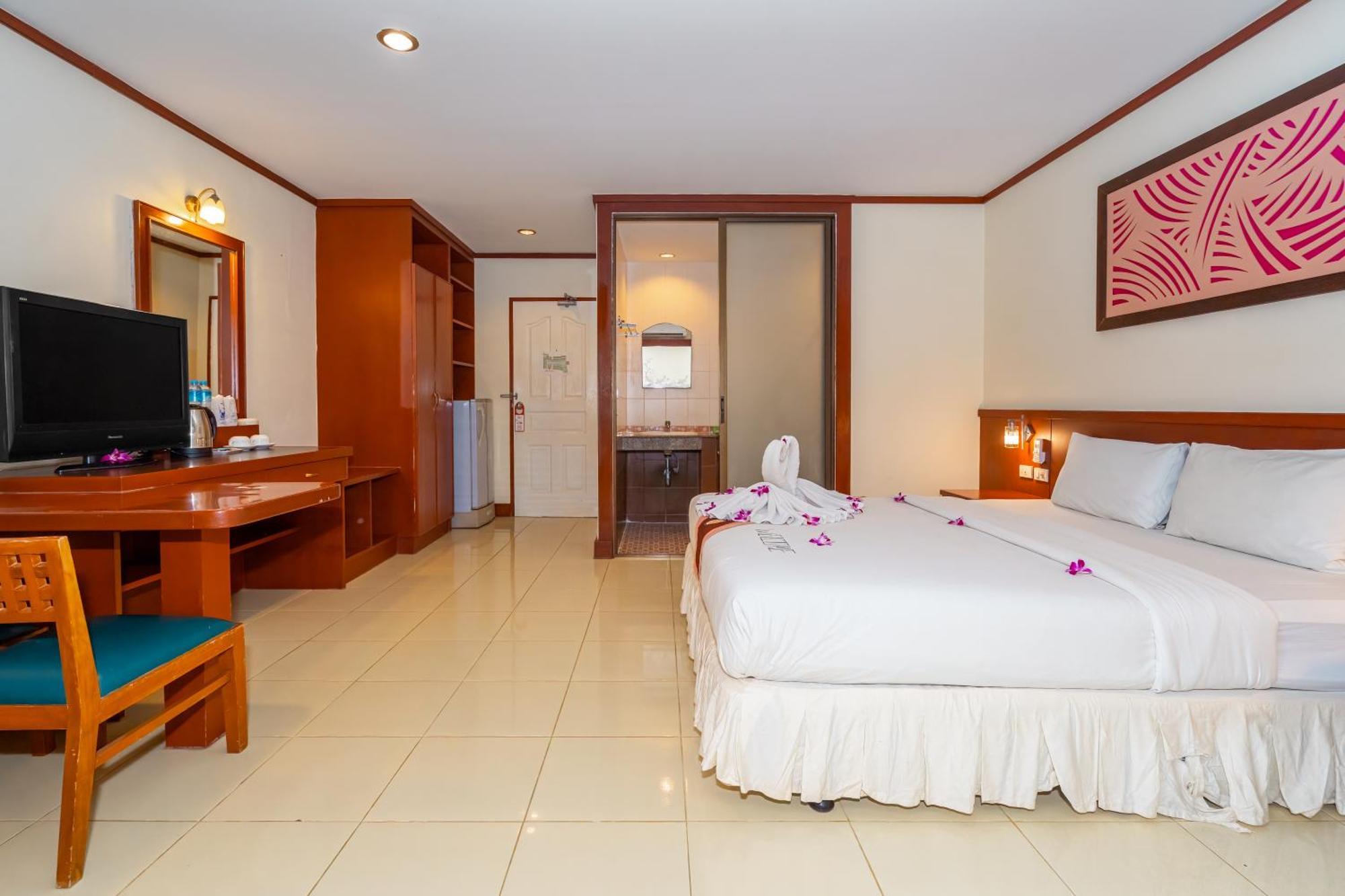 Outdoor Inn Kata Hotel Екстер'єр фото