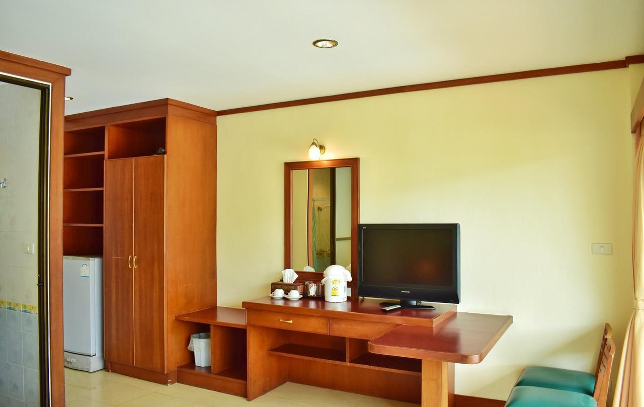 Outdoor Inn Kata Hotel Екстер'єр фото